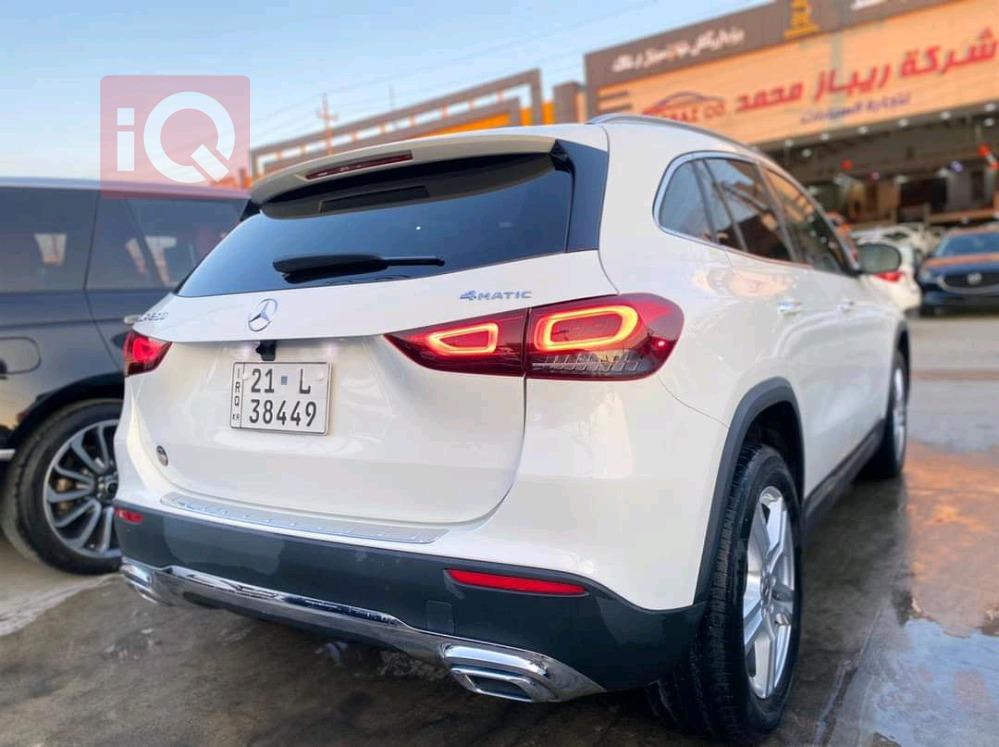 مرسيدس بنز GLA
